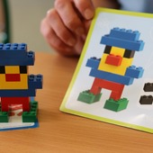 robot z klocków na zajęciach